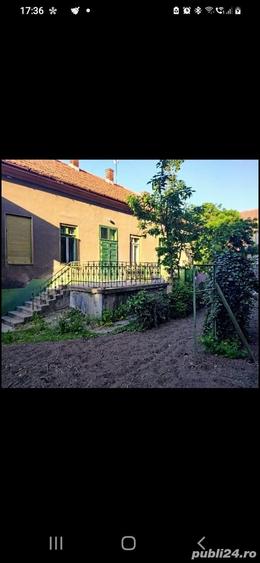 Casă cu 3 camere în Central