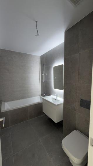Apartament cu 2 camere decomandat în Herăstrău