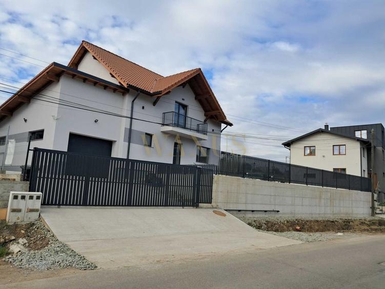 Casă individuală cu 5 camere cu Canalizare în Popești