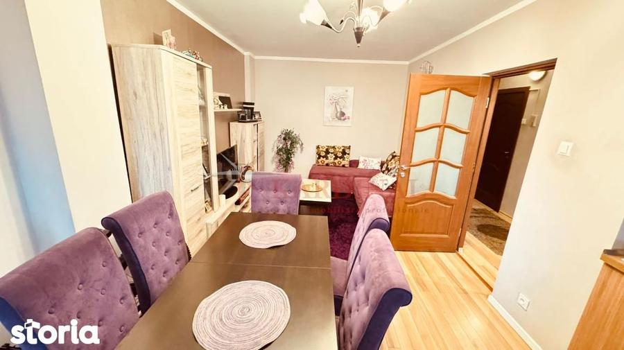 Apartament cu 3 camere, mobilat în Centrul Civic