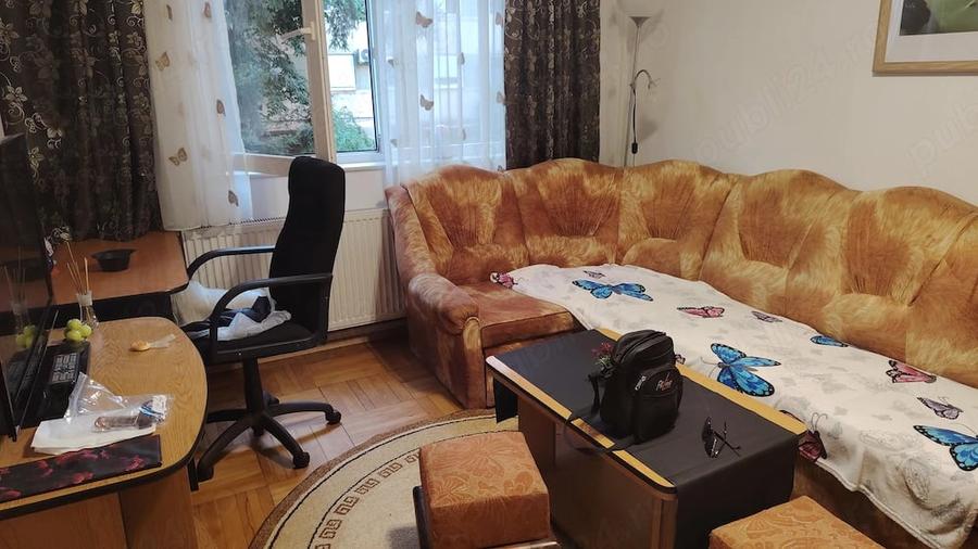 Apartament cu 2 camere decomandat în Intim
