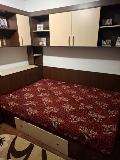 Apartament cu 2 camere decomandat, mobilat în Filiași