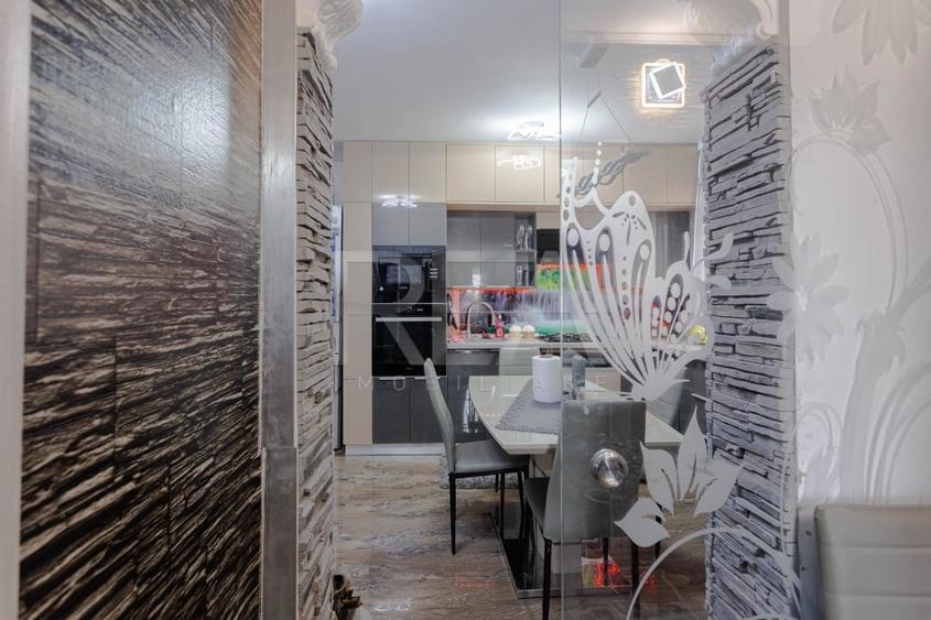 Apartament cu 3 camere decomandat, mobilat în Brâncoveanu
