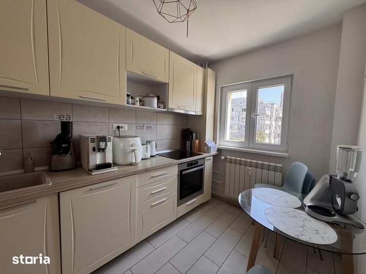 Apartament cu 2 camere decomandat în Grivița
