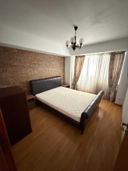Apartament cu 3 camere semidecomandat în Corbeanca
