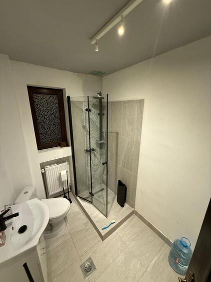 Apartament cu 2 camere decomandat în Romană