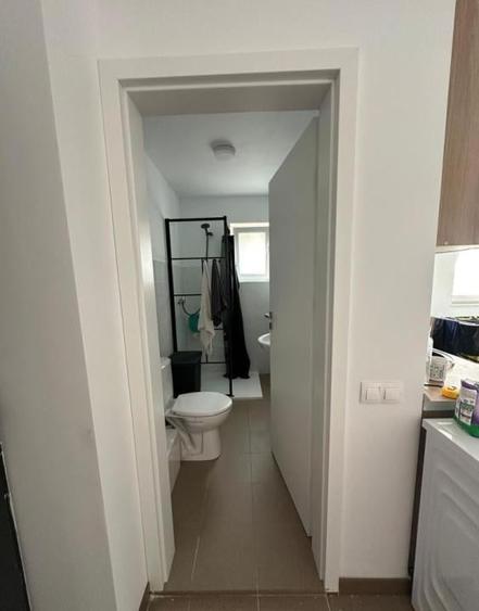 Apartament /spațiu comercial cu 2 camere , strada Răzoare - 5