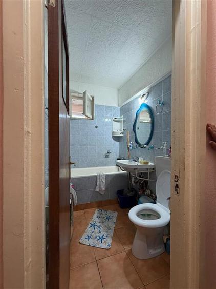Apartament cu 2 camere semidecomandat în Apusului