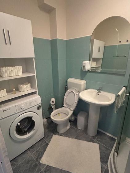 Apartament cu 2 camere decomandat în Terezian