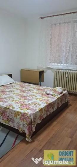 Apartament cu 2 camere decomandat în City Park Mall