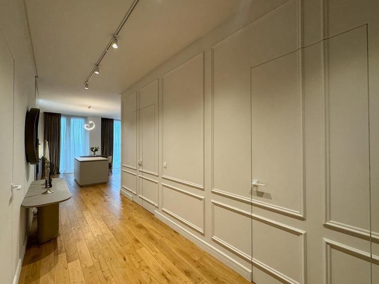 Apartament cu 4 camere decomandat, mobilat în Floreasca