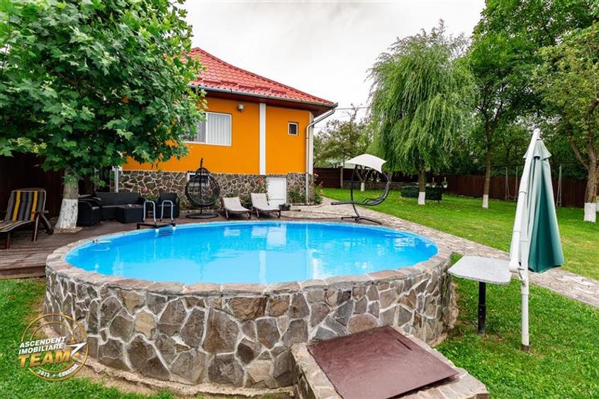 Casă cu 5 camere cu Piscina în Lutoasa
