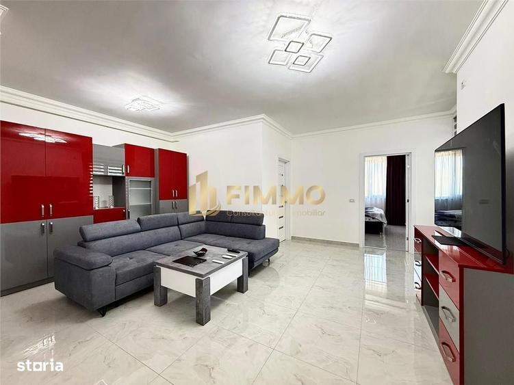 Apartament cu 3 camere decomandat în Paltin