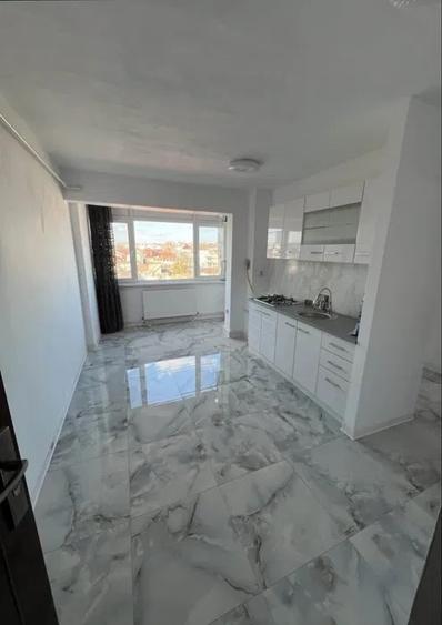 Apartament cu 3 camere în Piața Nouă