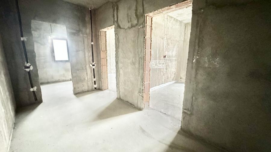 Apartament cu 3 camere decomandat în Moșnița Nouă