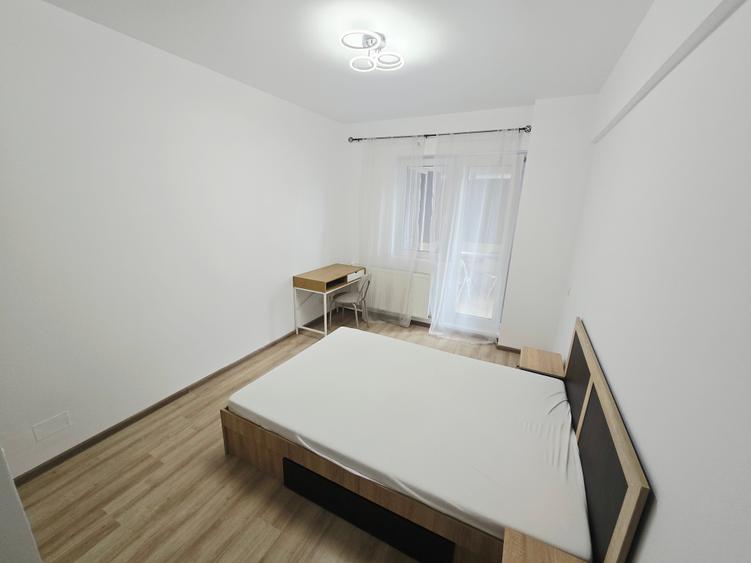 Apartament cu 2 camere decomandat în Păcii