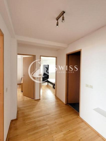 Apartament cu 3 camere semidecomandat, mobilat în Zorilor