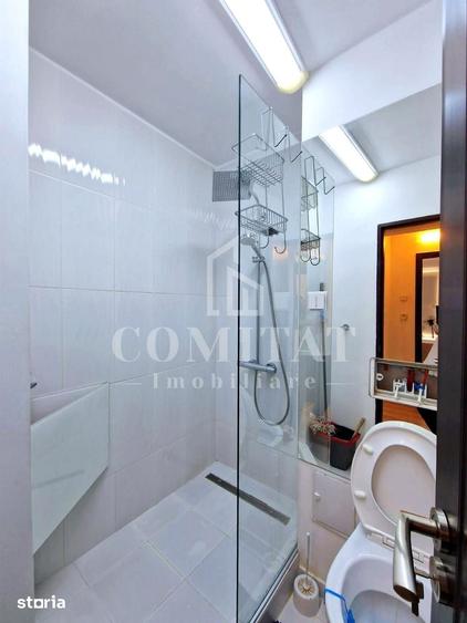 Apartament cu 3 camere decomandat în Zorilor