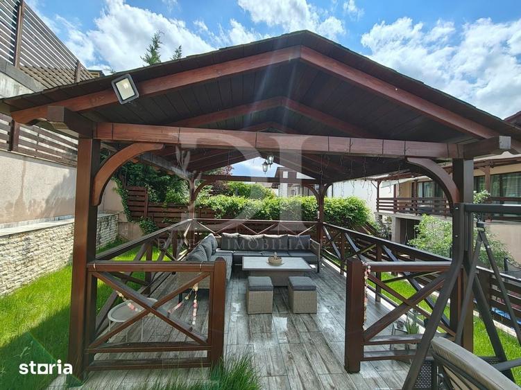 Duplex cu 4 camere cu Canalizare în Florești