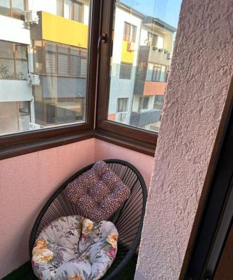 Apartament cu 2 camere decomandat, mobilat în Berceni