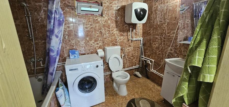 Casă cu 2 camere cu Teren 10000 Mp în Mitrofani