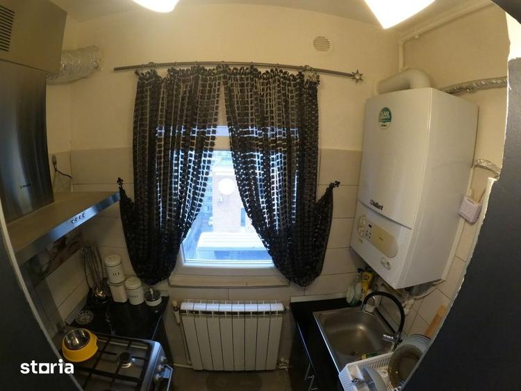 Apartament cu 3 camere, mobilat în Central