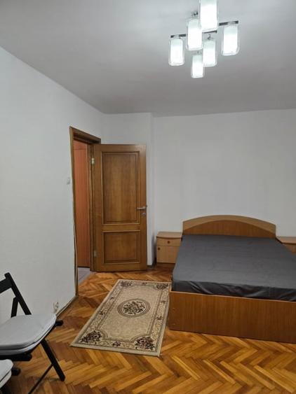 Garsonieră decomandată în Berceni