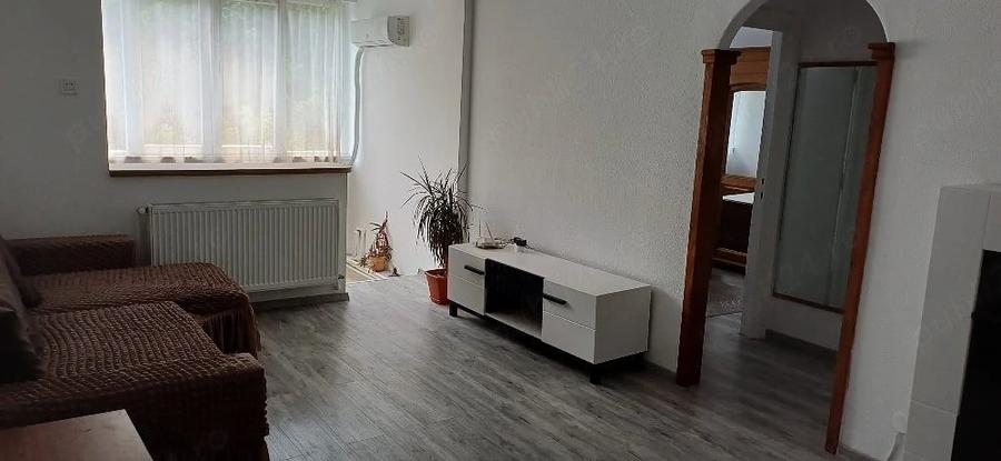 Inchiriez apartament 2 camere - 2