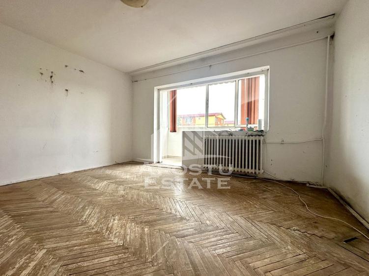 Apartament cu 2 camere semidecomandat în Șagului