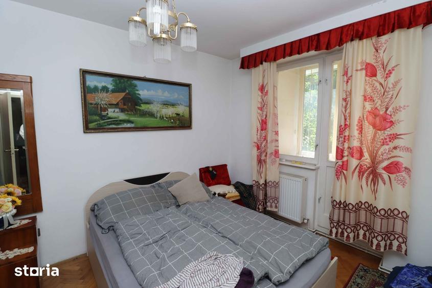 Apartament cu 2 camere semidecomandat în Tractorul