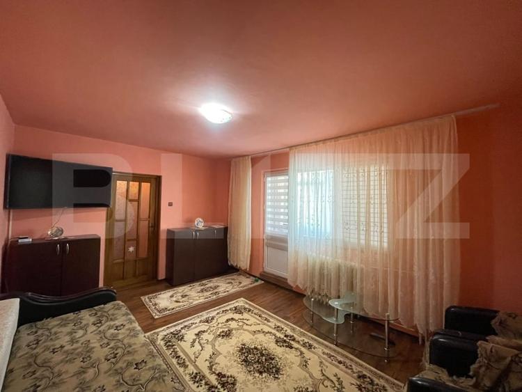 Apartament cu 2 camere semidecomandat, mobilat în Brazda lui Novac