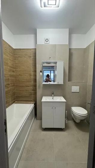 Apartament cu 3 camere decomandat, mobilat în Theodor Pallady