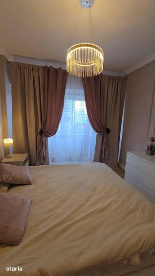 Apartament cu 4 camere în Ultracentral