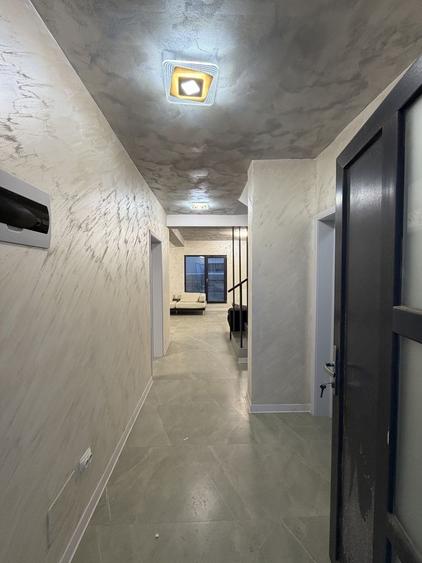 Casă cu 3 camere cu Teren 371 Mp în Malu Mare