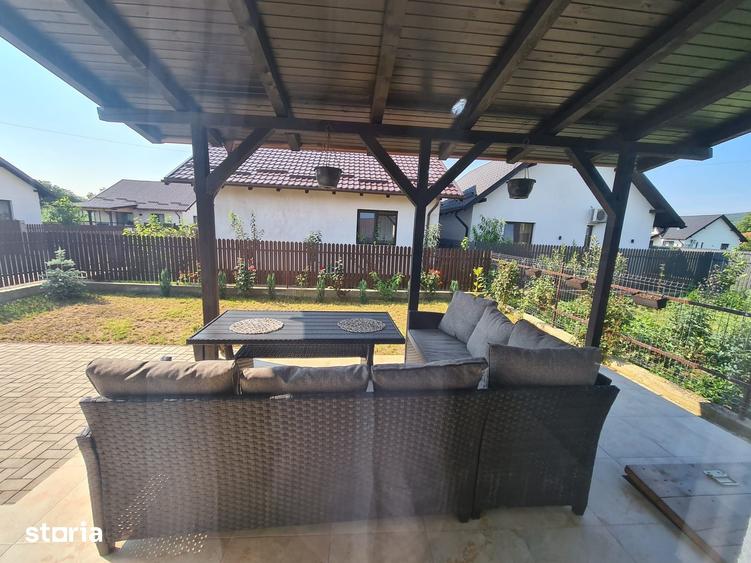 Casă cu 3 camere cu Teren 250 Mp în Lilieci