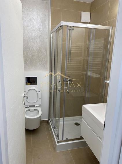 Apartament cu 3 camere decomandat, mobilat în Domenii