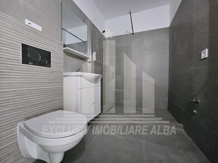 Garsonieră decomandată în Cetate