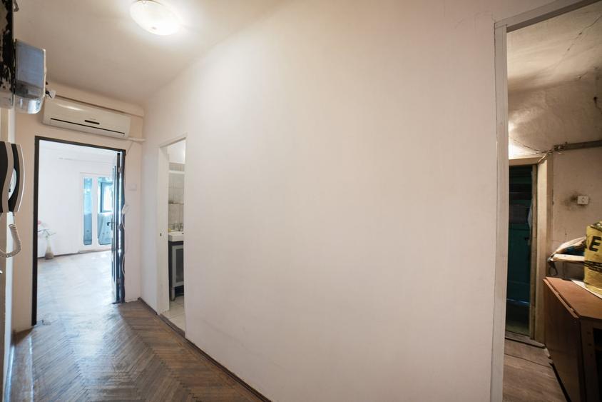 Apartament cu 2 camere semidecomandat în P-ța Unirii