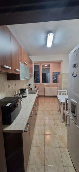 Apartament cu 2 camere semidecomandat, mobilat în Hipodrom 3