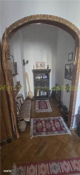 Apartament cu 3 camere în Universitate