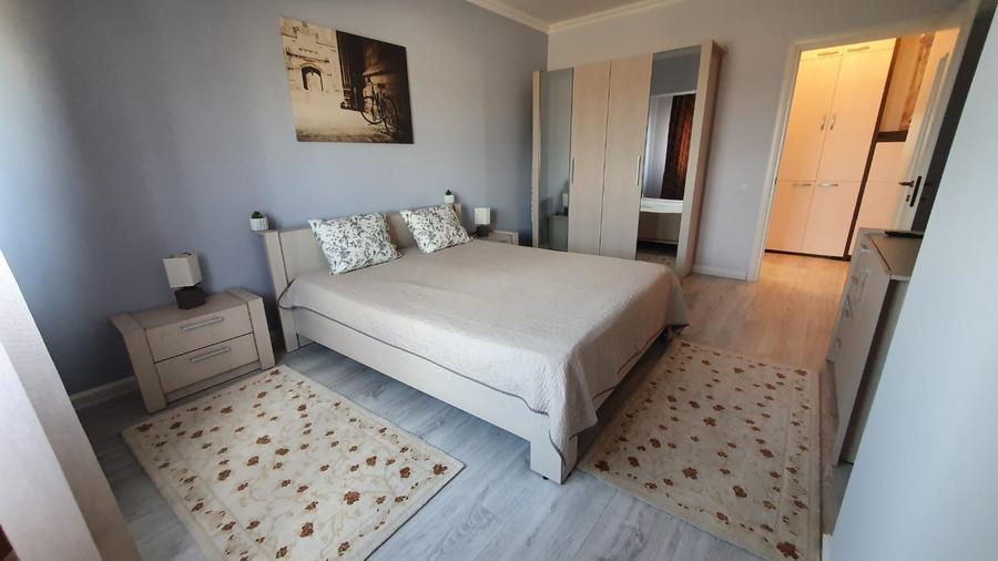 Apartament cu 2 camere decomandat în Orizont