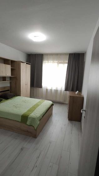 Apartament cu 2 camere decomandat în Vișan