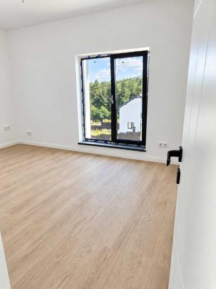 Casă cu 4 camere în Trivale