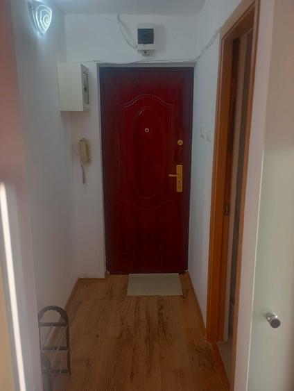 Apartament cu 2 camere semidecomandat în Nord