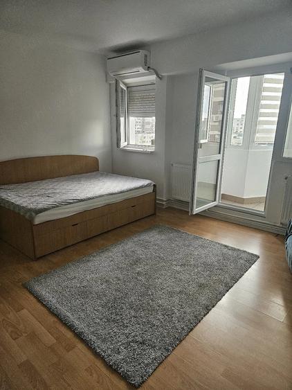 Garsonieră decomandată în Mazepa 2