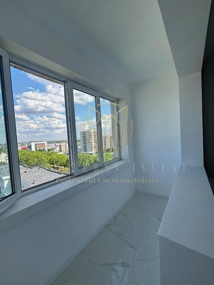 Apartament cu 2 camere decomandat în Titan