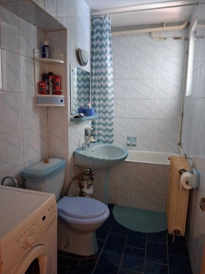 Apartament cu 2 camere semidecomandat în Titan