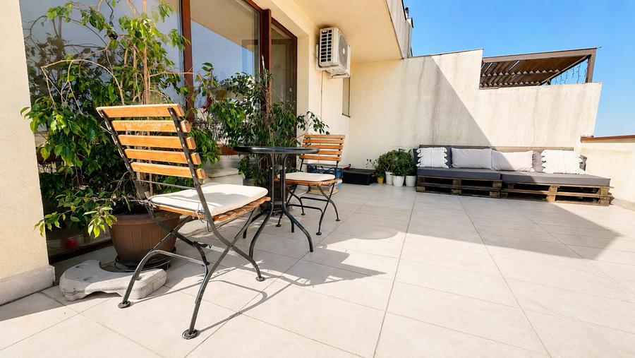 Apartament cu 3 camere în Metalurgiei