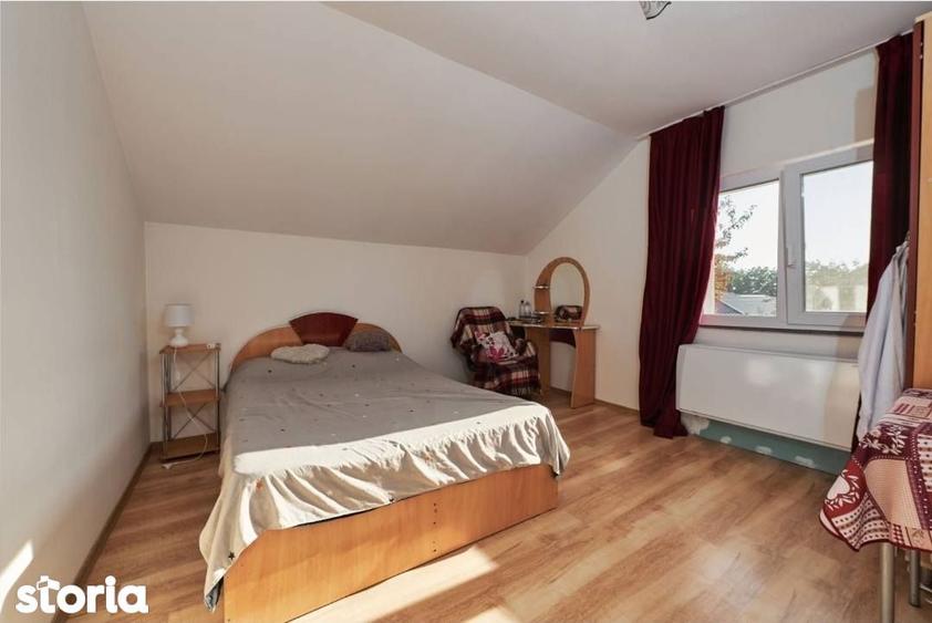 Casă cu 4 camere cu Teren 500 Mp în Popricani
