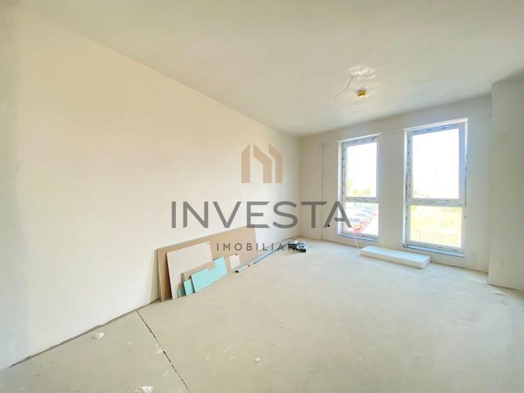 Apartament cu 3 camere semidecomandat în Someșeni